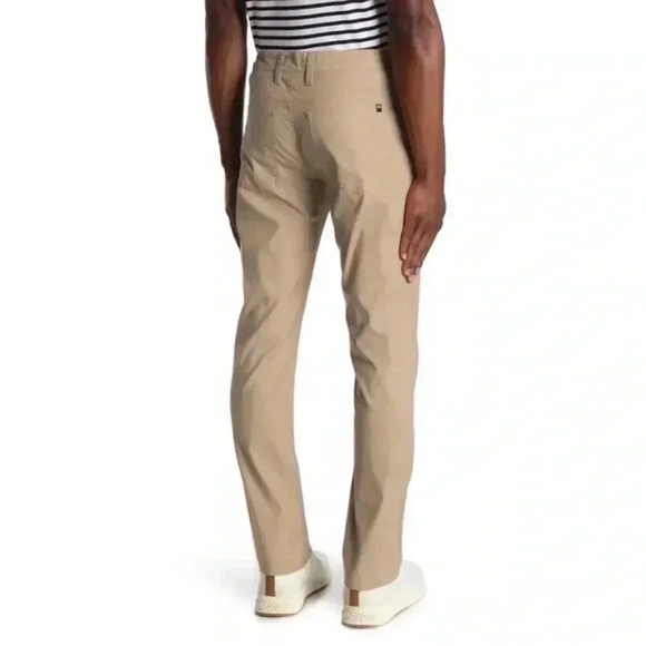 NWT‼️Travis Mathew Men’s The Trifecta Pants in Khaki Tan Size 35X34 - Picture 1 of 10